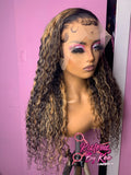 Look Book Collection : "LEXI"